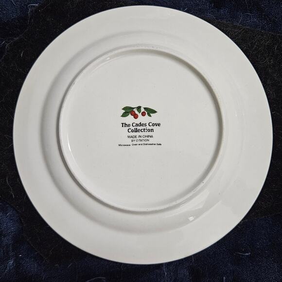 Cades Cove Collection 7.5" Salad Plate by Citation Green Lattice Apple Pattern - Picture 2 of 3